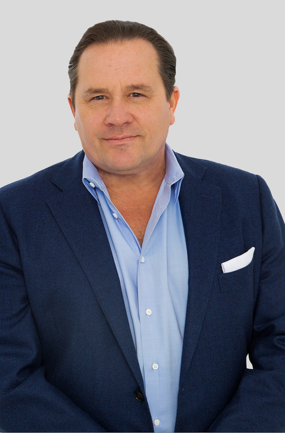 Portrait of Garvey Fox, Licensed Real Estate Advisor | Regional Management • Founding Partner, CT.